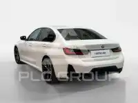 2025 BMW 320