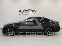 2025 BMW 320