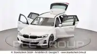2025 BMW 320