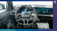 2025 BMW 320