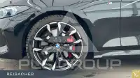 2025 BMW 320