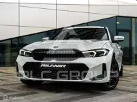 2025 BMW 330
