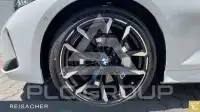 2025 BMW 330