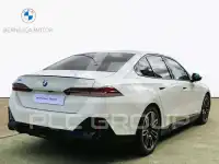 2025 BMW 540