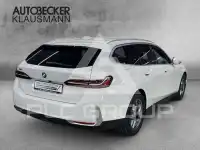 2025 BMW 540
