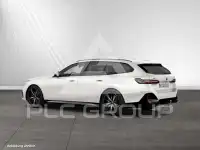 2025 BMW 540