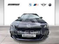 2025 BMW 540