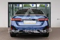 2025 BMW 550