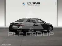 2025 BMW 550