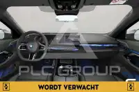 2025 BMW 550