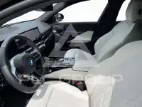 2025 BMW 550