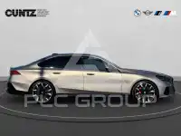 2025 BMW 550