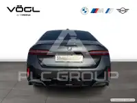 2025 BMW 550