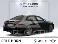 2025 BMW 550