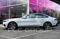 2025 BMW 550