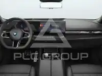 2025 BMW 550