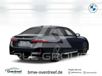 2025 BMW 550