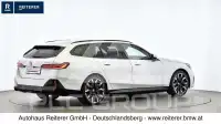 2025 BMW 550