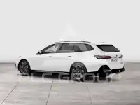 2025 BMW 550