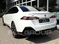 2025 BMW 550