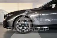 2025 BMW 550