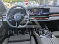 2025 BMW 550