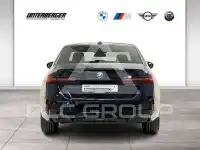 2025 BMW 550