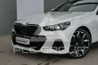 2025 BMW 550