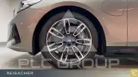 2025 BMW 550