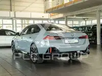 2025 BMW 550