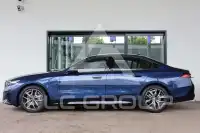 2025 BMW 550