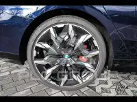 2025 BMW 550