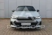2025 BMW 550