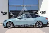 2025 BMW 550