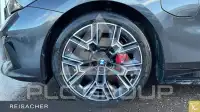 2025 BMW 550