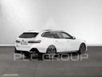 2025 BMW 550