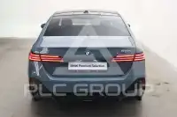 2025 BMW 550