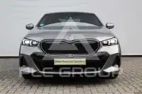 2025 BMW 550