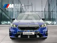 2025 BMW M5