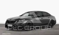 2025 BMW M5