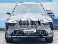 2025 BMW X7