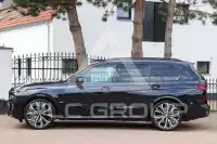 2025 BMW X7