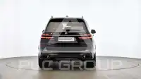 2025 BMW X7