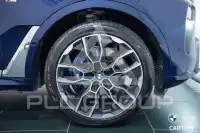 2025 BMW X7