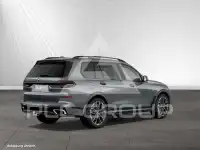 2025 BMW X7