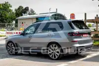 2025 BMW X7