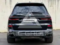2025 BMW X7