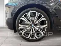 2025 BMW X7