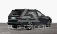 2025 BMW X7