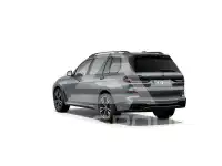 2025 BMW X7